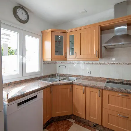 فيلة Solace Blanca Playa Blanca Stylish Comfort Prime Location يايثا