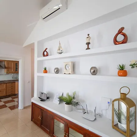 Solace Blanca Playa Blanca Stylish Comfort Prime Location Heated Pool Your Perfect Lanzarote Retreat Yaiza (Lanzarote)