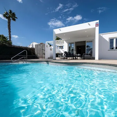 Solace Blanca Playa Blanca Stylish Comfort Prime Location Heated Pool Your Perfect Lanzarote Retreat Yaiza (Lanzarote)