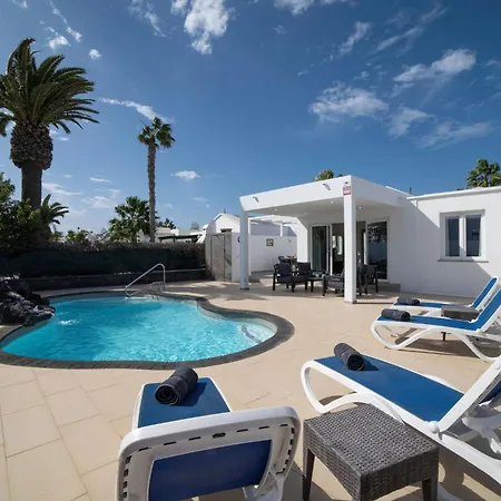 Villa Solace Blanca Playa Blanca Stylish Comfort Prime Location Heated Pool Your Perfect Lanzarote Retreat