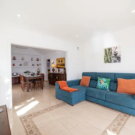 Solace Blanca Playa Blanca Stylish Comfort Prime Location Villa Yaiza (Lanzarote)