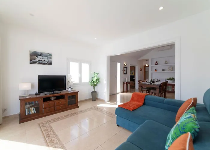 Solace Blanca Playa Blanca Stylish Comfort Prime Location 雅伊萨