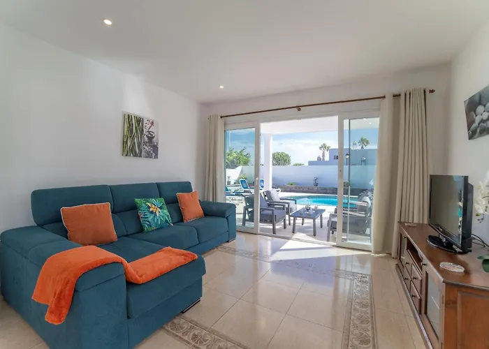 Вилла Solace Blanca Playa Blanca Stylish Comfort Prime Location *